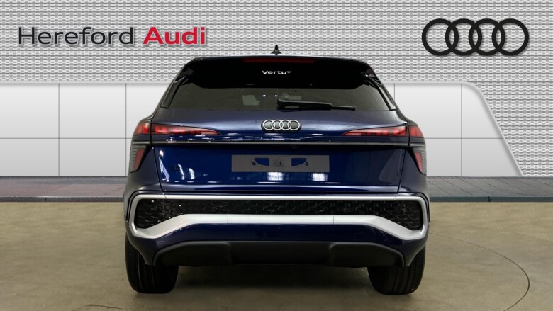 Audi Q3 1.5 TFSI S Line 5dr S Tronic Petrol Estate